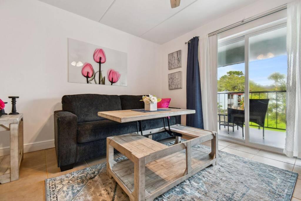 The Tulip By Dny Prime Apartment Tampa